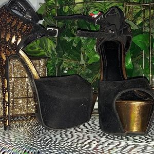 GScene Black and Gold Rhinestone Peep Toe Platform